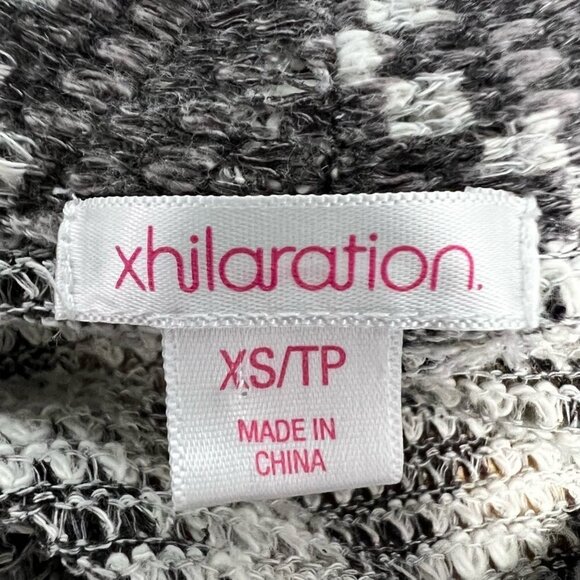 Xhilaration Womens Cardigan Sweater Gray White Aztec Long Sleeve Open Front XS - Picture 10 of 11